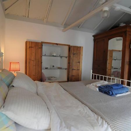 Lovely Quiet House With Garden Spetses Town Exterior photo